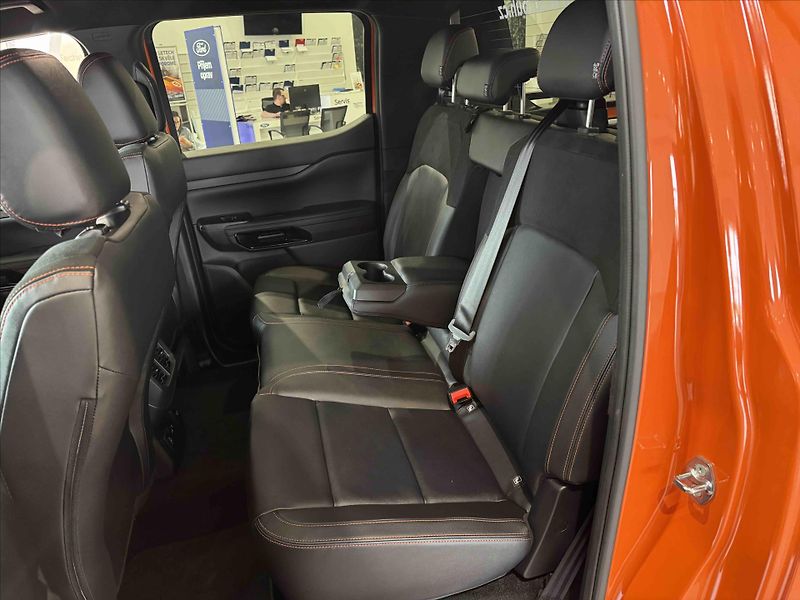 Ford Ranger (2026) 2,3 EcoBoost PHEV 205 kW 10 st - fotka 17 z 20