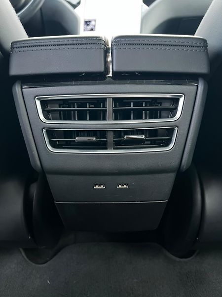 Tesla Model S 75 Business MCU2 Panorama - fotka 20 z 24