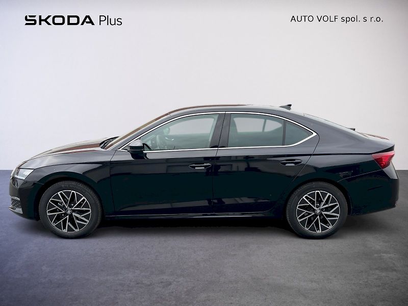 Škoda Octavia (2025) Top Selection 1.5TSi M-HEV 110 - fotka 3 z 32