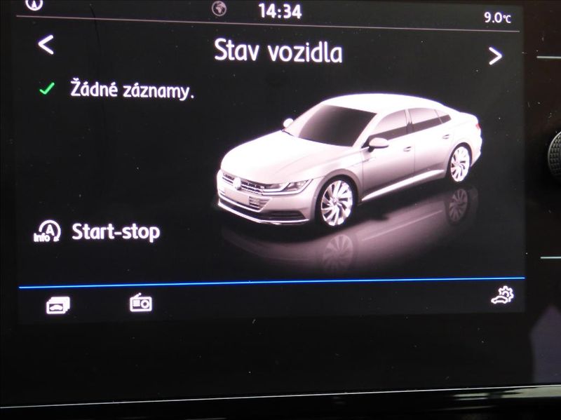 Volkswagen Arteon 2,0 TSI DSG,Navi,Kessy  Elegan - fotka 18 z 51