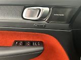Volvo XC40 2.0 T4 4x4 R-Design - náhled 30
