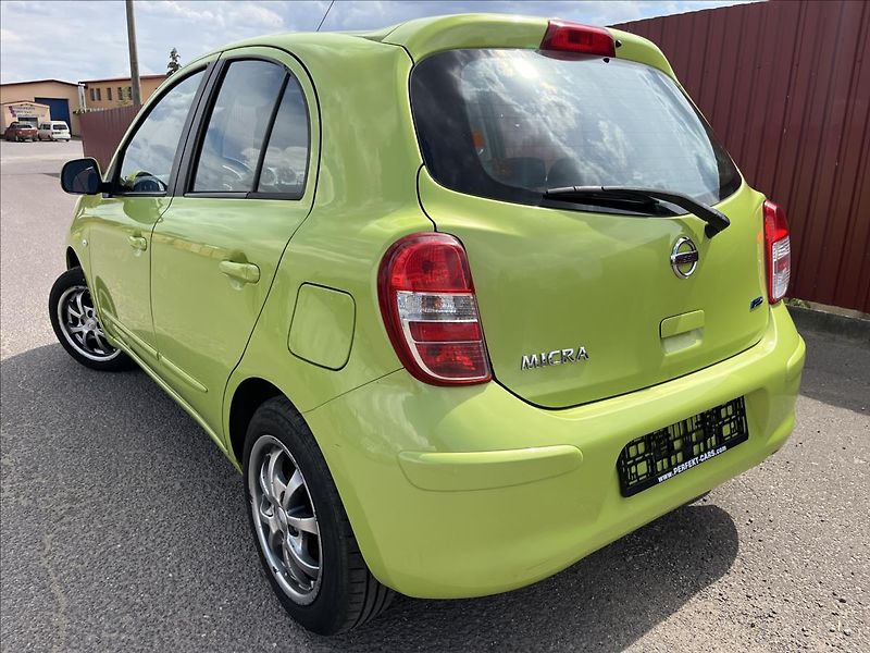 Nissan Micra 1,2 i KLIMA ALU  SERVIS - fotka 38 z 38