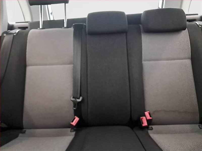 Škoda Fabia (2010) 1.2 TSI, Tažné, jezdí výborně - fotka 10 z 15