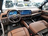 Chevrolet Suburban (2026) 6.2 V8 High Country 2026 - náhled 25