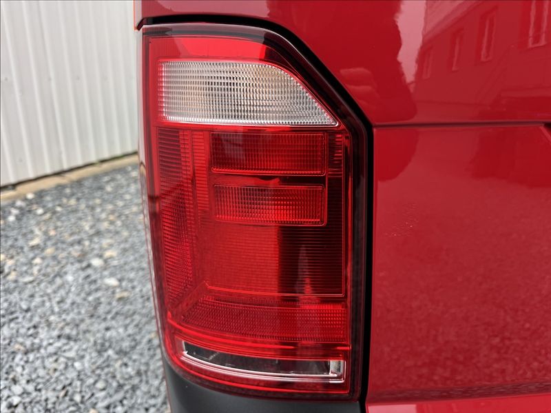 Volkswagen Transporter 2,0 TDI 110kW 4MOT DPH původČR - fotka 22 z 50