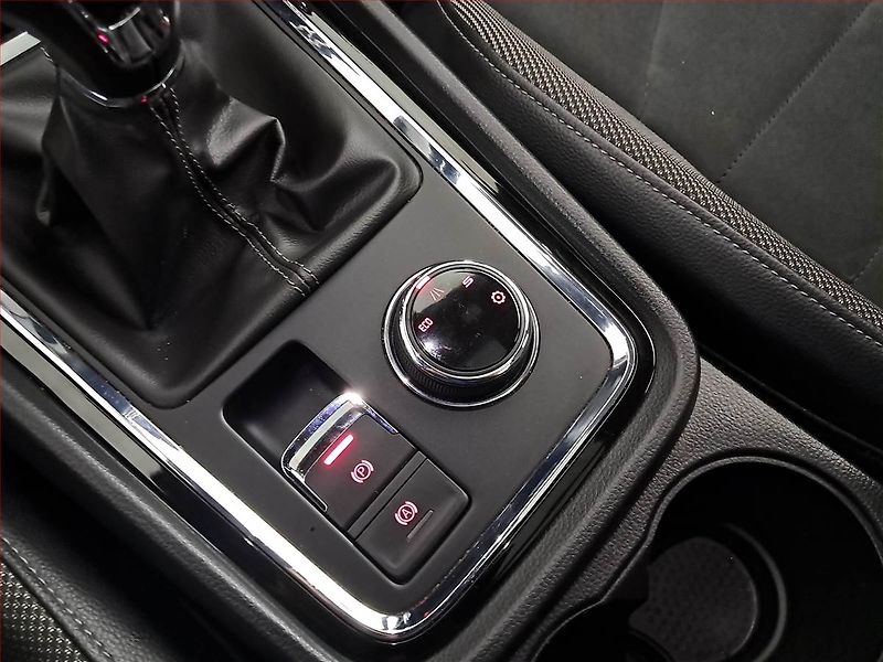 Seat Ateca (2019) 2.0 TDI, Navi, Tempomat - fotka 18 z 23