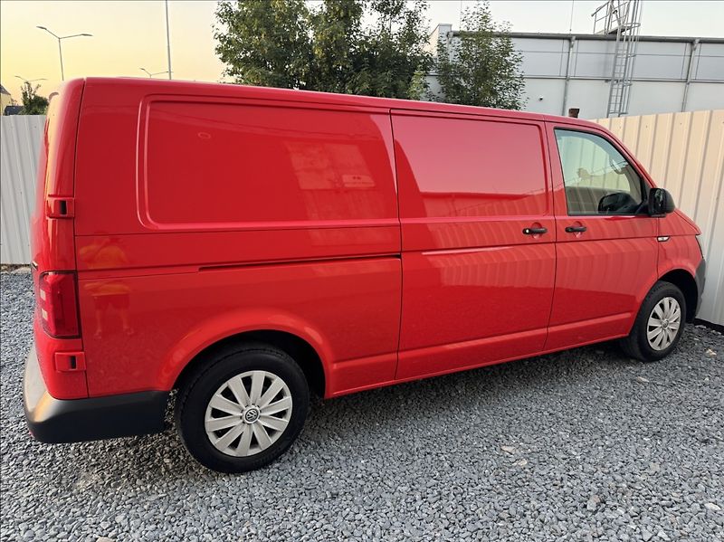 Volkswagen Transporter 2,0 TDI 4MOT LONG DPH 1.maj ČR - fotka 15 z 50