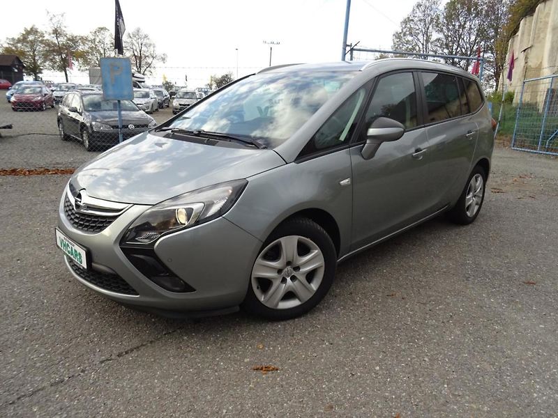 Opel Zafira 1,6 CNG Tourer Edition - fotka 3 z 31
