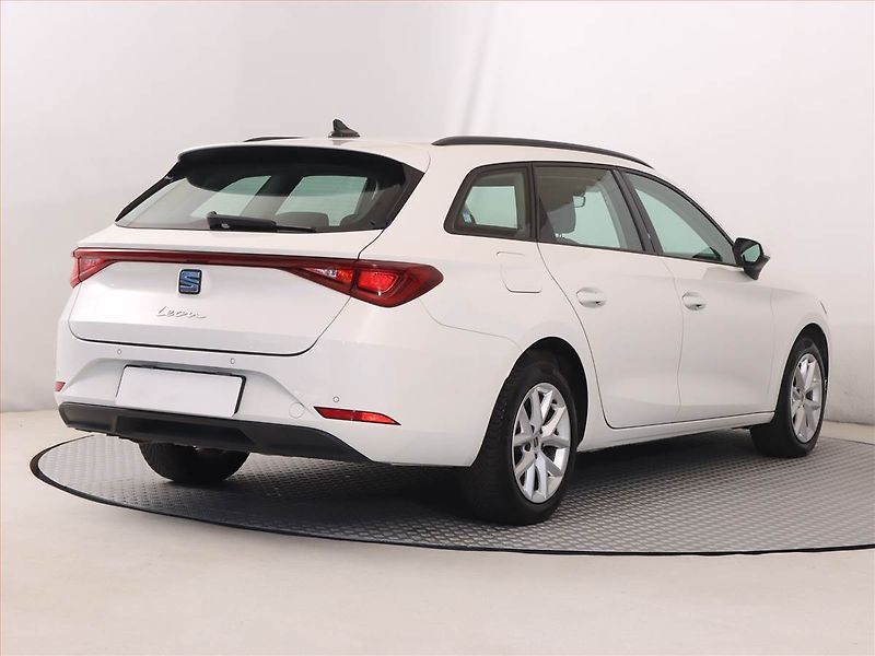 Seat Leon (2022) Xcellence 2.0 TDI, Automat - fotka 5 z 23