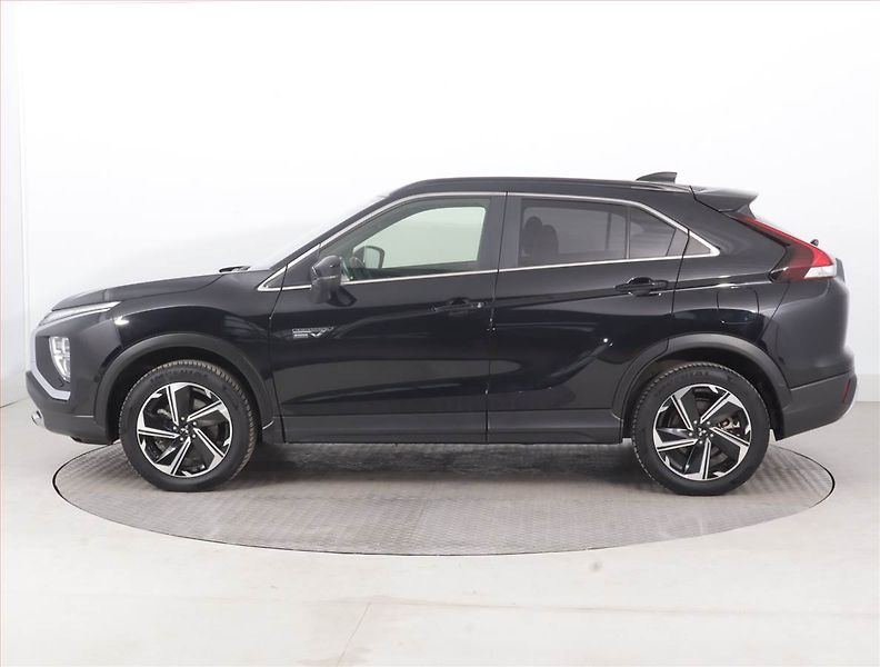 Mitsubishi Eclipse Cross (2021) Plug-in-Hybrid - fotka 3 z 20