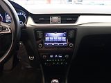 Škoda Rapid (2018) Spaceback 1.0 TSI, Tempomat - náhled 12