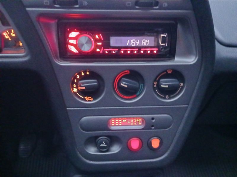 Peugeot 306 1,6 BREAK KOMBI - fotka 12 z 13