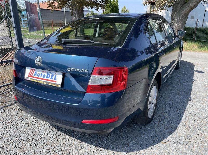Škoda Octavia 1,2 TSi 77kW  Senzory,Tempomat - fotka 7 z 49