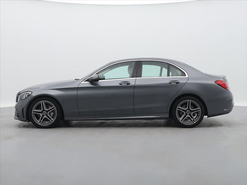 Mercedes-Benz Třídy C 2,0 C300 190kW CZ AMG paket - fotka 4 z 35