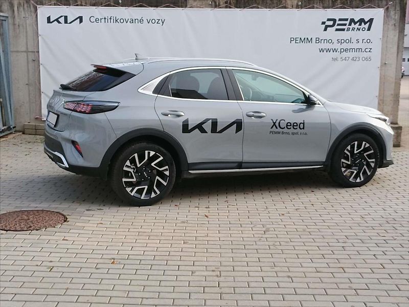Kia XCeed 1.6 1,6 T-GDi GPF 7DCT STEEL E - fotka 2 z 8