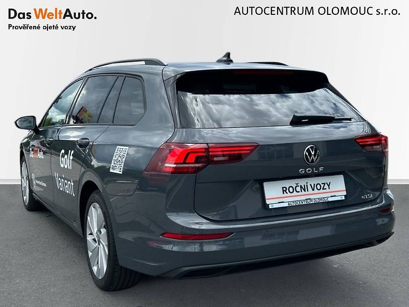 Volkswagen Golf (2026) Variant 1.5 eTSI 7DSG People - fotka 17 z 35