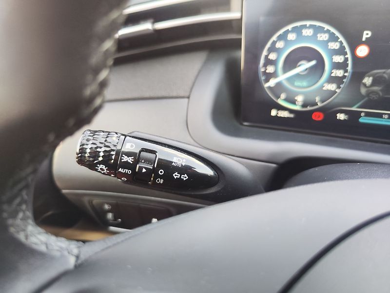 Hyundai Tucson 1.6 T-GDi/110kW Smart DCT - fotka 25 z 30