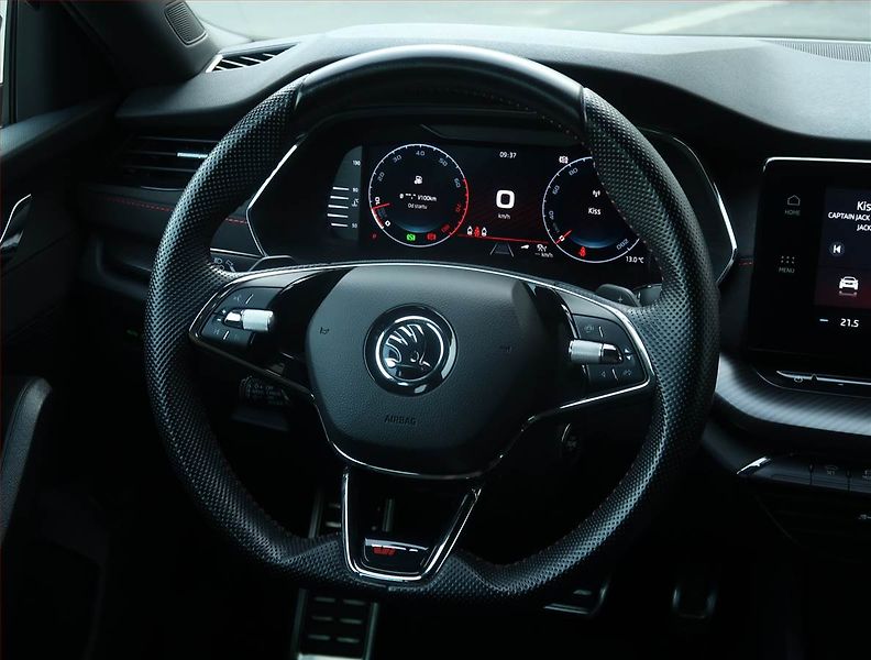 Škoda Octavia (2023) RS 2.0 TSI - fotka 25 z 25
