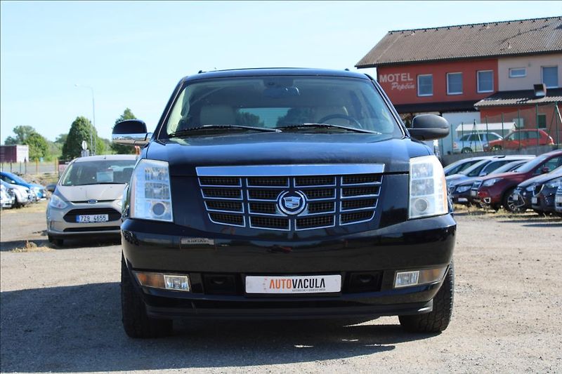 Cadillac Escalade 6,2 V8 6.2i  +LPG, 301 KW, ČR - fotka 2 z 29