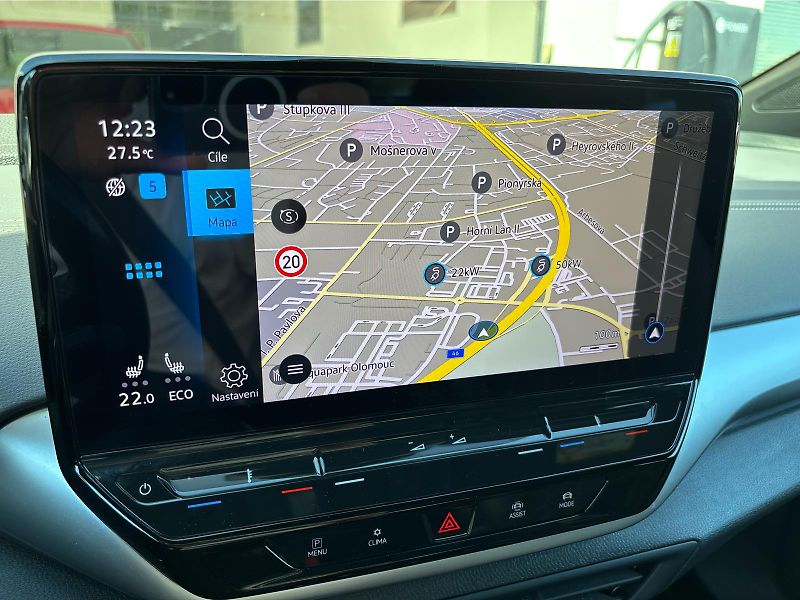 Volkswagen ID.5 PRO PERFORM 150 kW 77 kWh SoH: - fotka 18 z 30