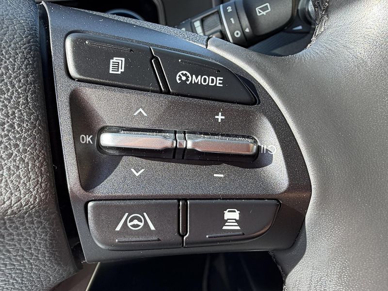 Hyundai Kona eletric-TOP STAV- záruka-40kWh - fotka 19 z 20