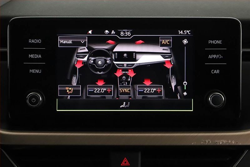 Škoda Kamiq (2021) Style 1.0 TSI, ČR,1.maj - fotka 15 z 19