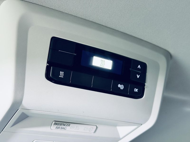 Volkswagen Caravelle (2023) 6.1*Highline*BULLI*LONG*NEZ.TO - fotka 32 z 38