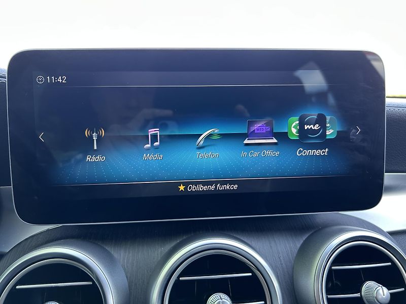 Mercedes-Benz Třídy C (2019) 220 D 143 KW 9G MULTIBEAM TOP - fotka 26 z 36