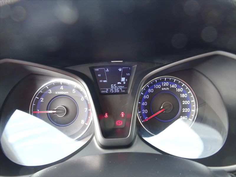 Hyundai ix20 1,4 CVVT 66 kW 1.majitel v ČR - fotka 14 z 18