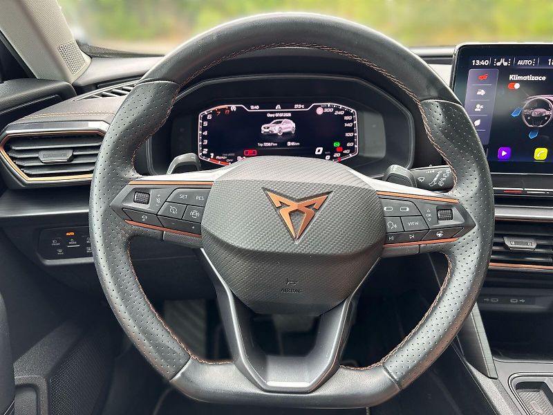 Cupra Formentor (2024) 1.5 TSI DSG - fotka 19 z 28