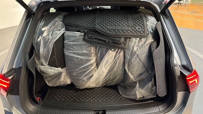 Volkswagen Tiguan 2.0 TDI BMT 4MOTION 147 kW DSG - fotka 12 z 15
