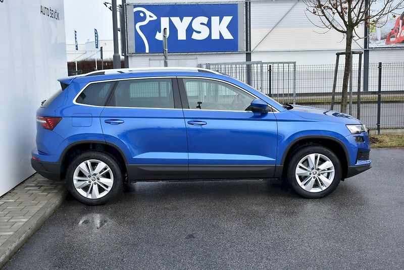 Škoda Karoq (2025) Top Selection 1,5 TSI 110 kW 6 - fotka 7 z 24