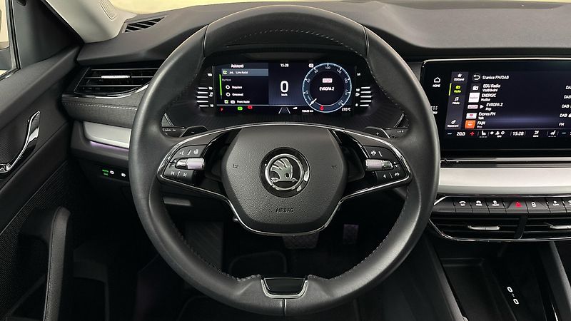 Škoda Octavia 1.5 TSI E-Tec DSG Style - fotka 9 z 24
