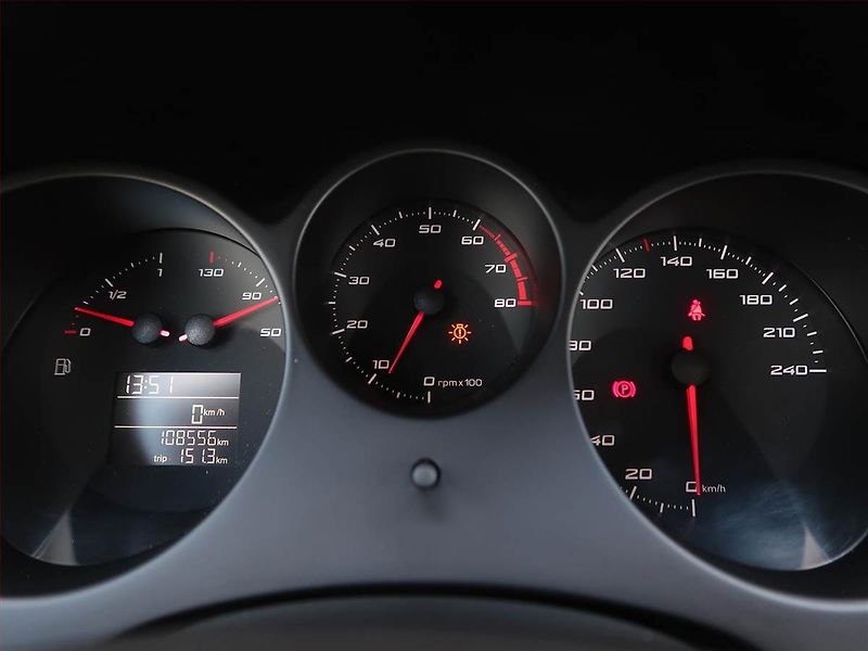 Seat Altea (2011) 1.2 TSI, Tempomat - fotka 11 z 14