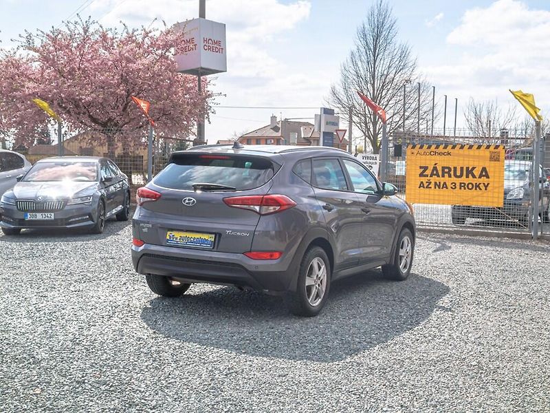 Hyundai Tucson (2016) ČR 1.7D 85KW – 49.550km - fotka 5 z 44