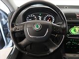 Škoda Octavia (2010) Laurin&Klement 1.8 TSI, 4X4 - náhled 14