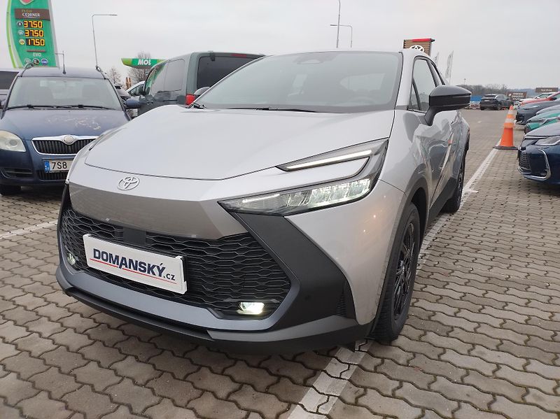 Toyota C-HR (2026) 1.8 FHEV Comfort Business+ - fotka 2 z 14