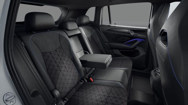 Volkswagen Tiguan R-Line People 150 kW eHybrid - fotka 8 z 8