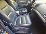 Volkswagen Sharan (2012) 2.0TDI 103kW 6MAN -7.MÍST - náhled 21