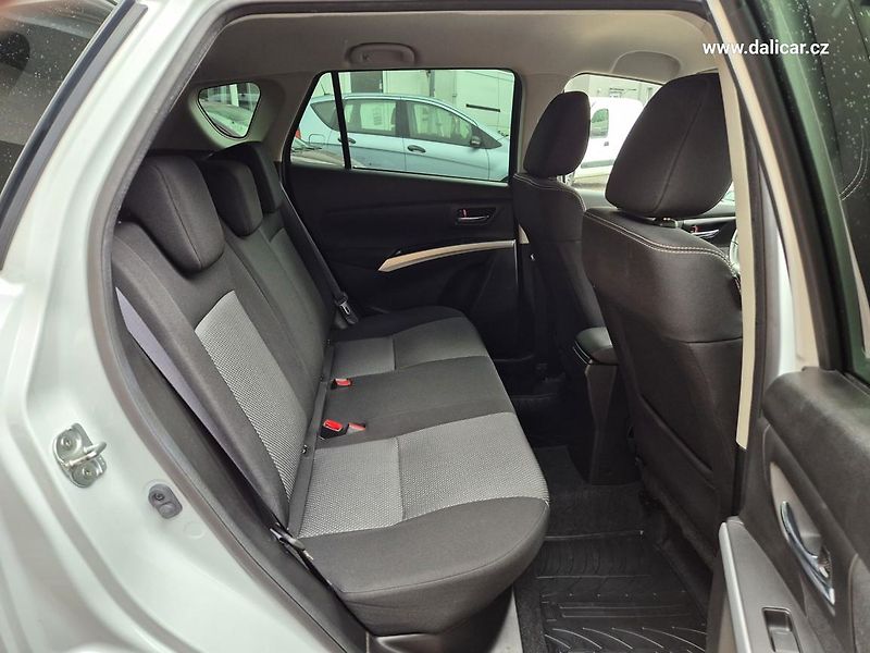 Suzuki SX4 S-Cross (2014) 1.6VVT 88KW CLUB Tažné - fotka 42 z 53