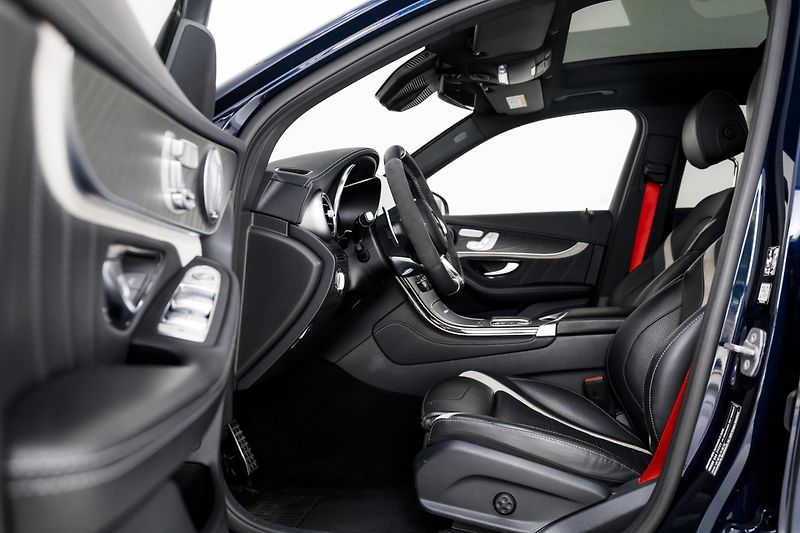 Mercedes-Benz GLC 63S 4M*Aerodymic AMG - fotka 42 z 51