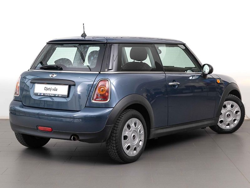 Mini Cooper One - fotka 4 z 20