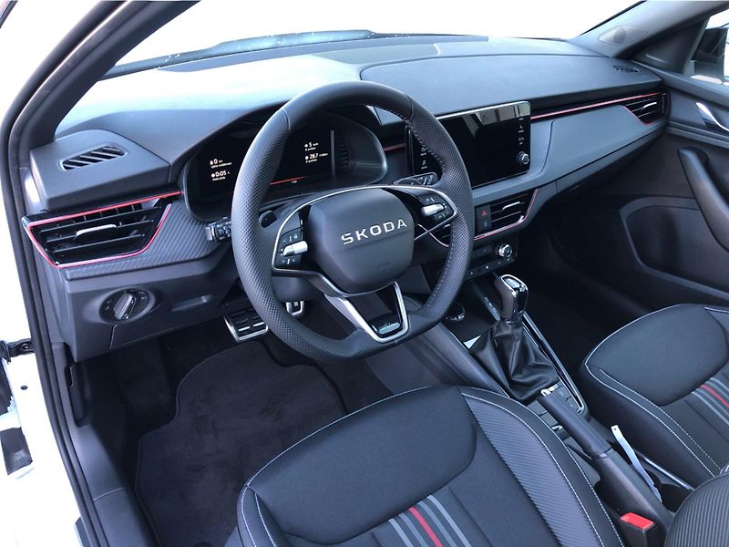 Škoda Kamiq 1,0TSI M.C.   DSG7° - fotka 5 z 30