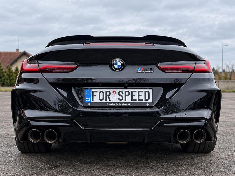 BMW M8 (2020) Compet., Carbon Ceramic brzdy - fotka 2 z 7