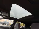 Volkswagen Golf 2,0 GTI 180kW Matrix,Panor,ACC - náhled 37