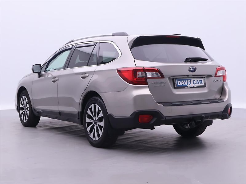 Subaru Outback 2,5 i 129kW Aut. AWD CZ Sport - fotka 5 z 36