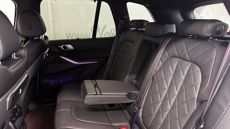 BMW X5 M60i / ZÁRUKA / TOP STAV - fotka 28 z 67