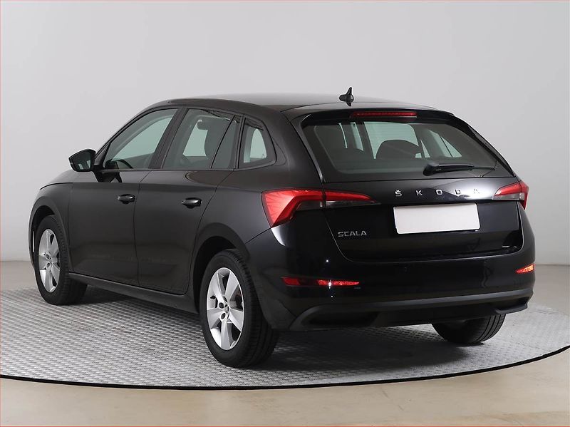Škoda Scala (2020) Ambition 1.0 TSI, Tempomat - fotka 4 z 16