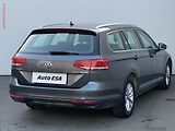 Volkswagen Passat (2017) 2.0 TDi, Comfortline, DSG - náhled 3