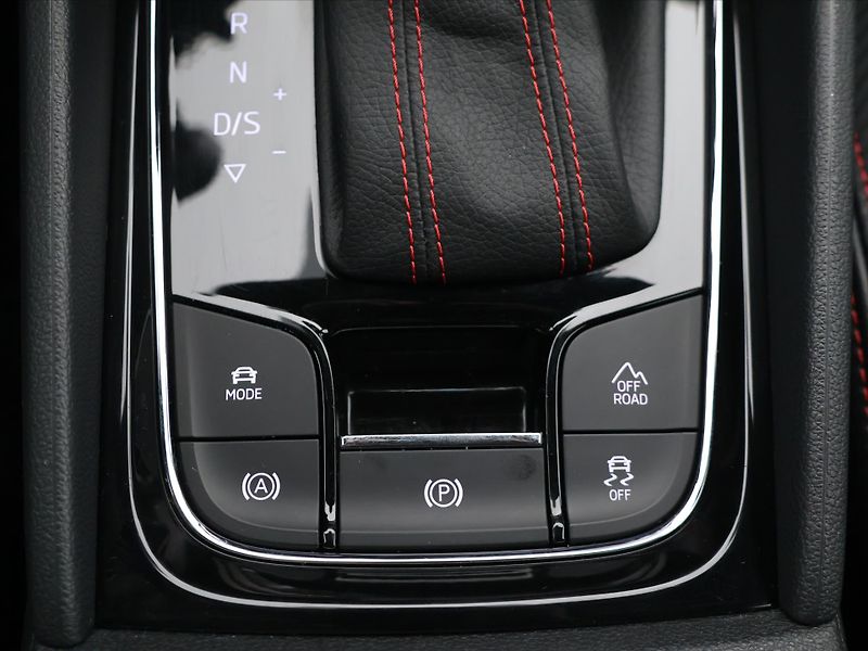 Škoda Kodiaq 2,0 RS TDI 176kW 4x4 DSG - fotka 20 z 28